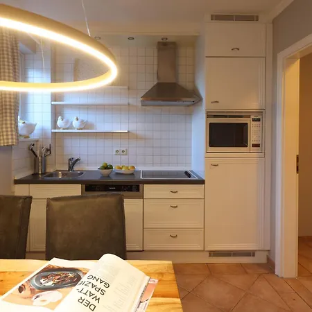 In Mit Sonniger Terrasse By Interhome Διαμέρισμα
