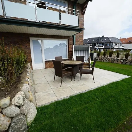 In Mit Sonniger Terrasse By Interhome